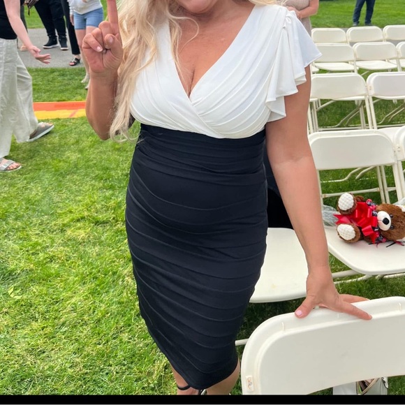 Elegant Cream and Black Dress - Picture 8 of 8